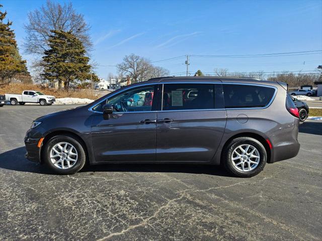 2022 Chrysler Pacifica Touring L