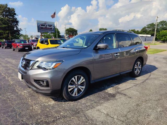 2019 Nissan Pathfinder SL for sale in Godfrey, IL
