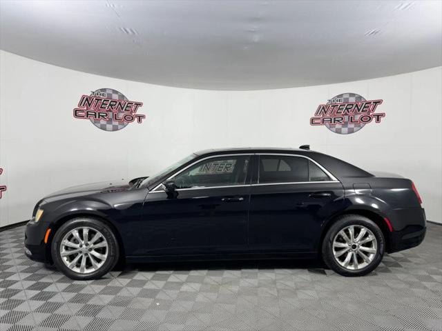 2016 Chrysler 300 Anniversary Edition