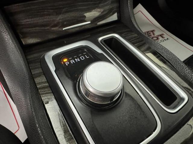 2016 Chrysler 300 Anniversary Edition