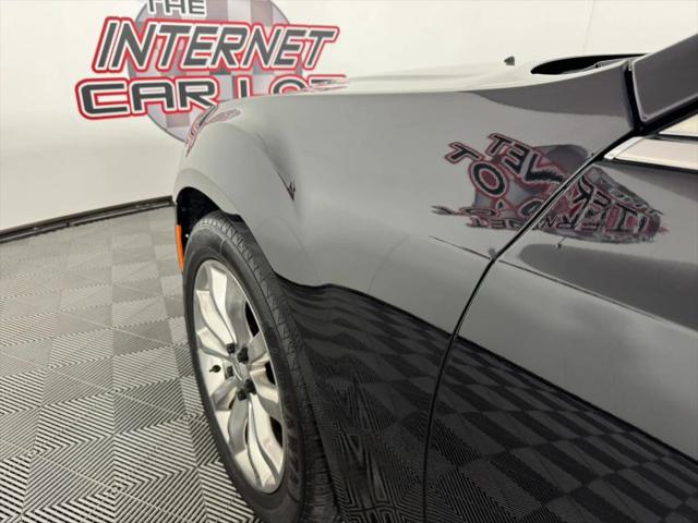 2016 Chrysler 300 Anniversary Edition
