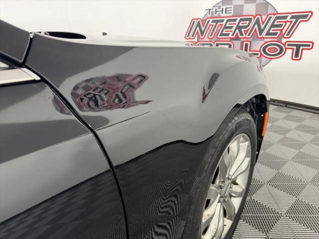 2016 Chrysler 300 Anniversary Edition