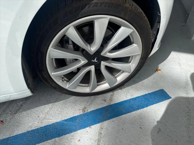 2019 Tesla Model 3 Standard Range Plus