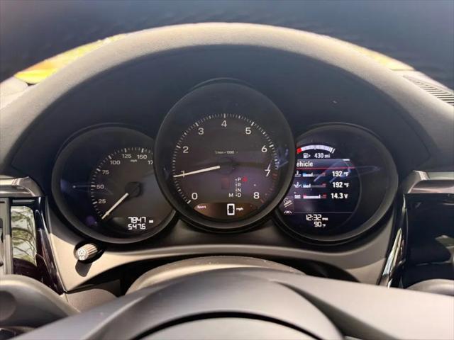 2026 Porsche Macan T
