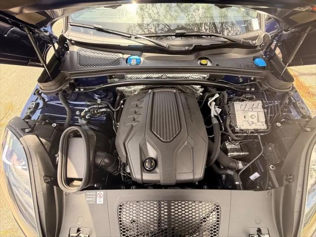 2026 Porsche Macan T