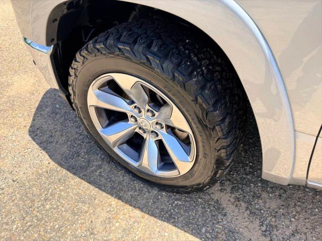 2019 Ram 1500 Limited Crew Cab 4x2 57 Box