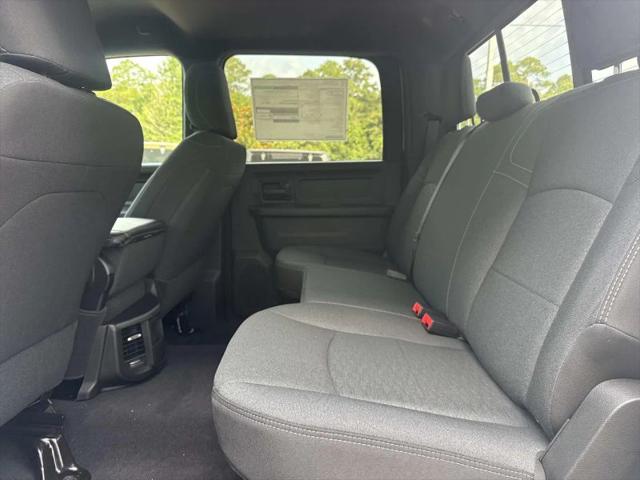 2026 Ram 3500 Tradesman Crew Cab 4x4 8 Box