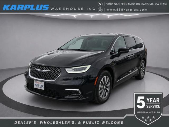 2023 Chrysler Pacifica Hybrid Touring L for sale in Pacoima, CA