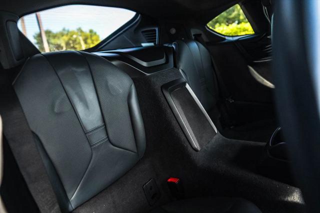 2015 BMW i8 Base