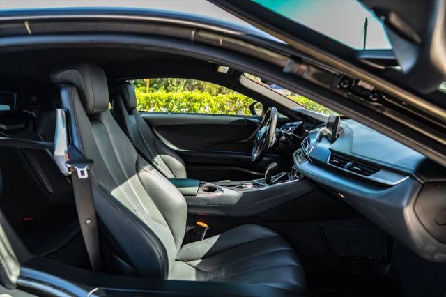 2015 BMW i8 Base