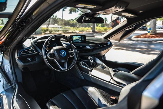 2015 BMW i8 Base