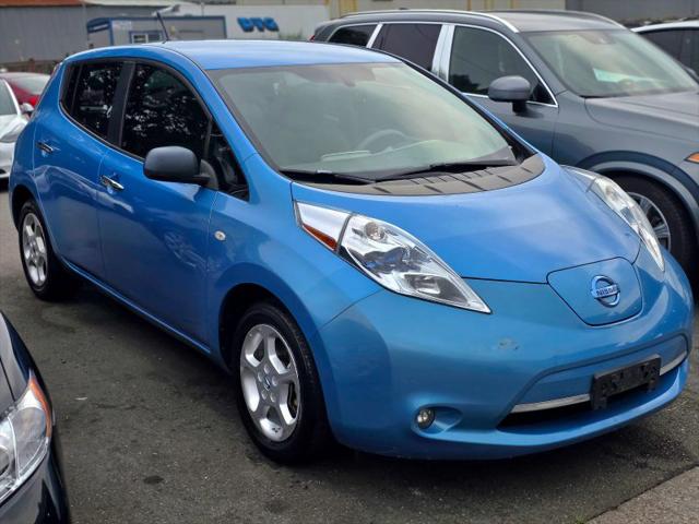2011 Nissan LEAF SL for sale in Woodinville, WA