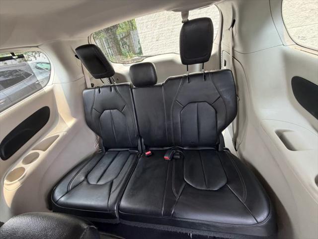 2020 Chrysler Pacifica Touring L