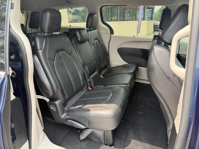 2020 Chrysler Pacifica Touring L