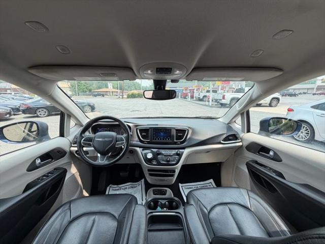 2020 Chrysler Pacifica Touring L
