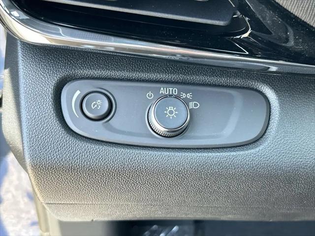 2026 Buick NV Sport Touring FWD
