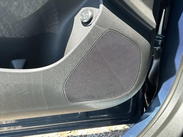 2026 Buick NV Sport Touring FWD