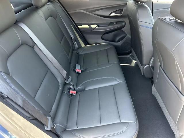 2026 Buick NV Sport Touring FWD