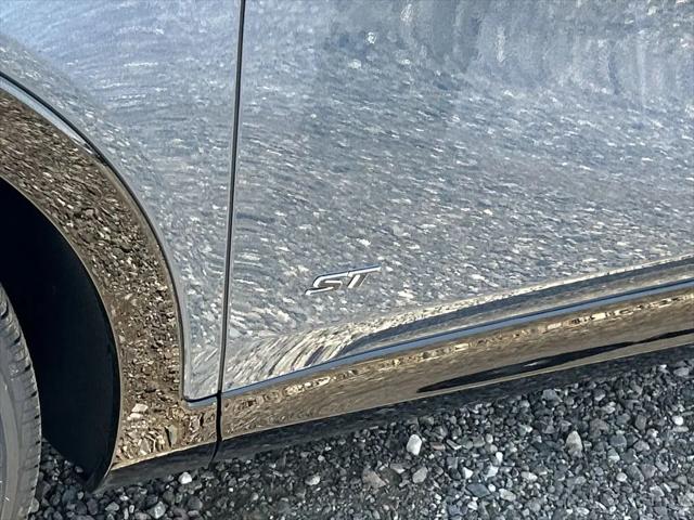 2026 Buick NV Sport Touring FWD