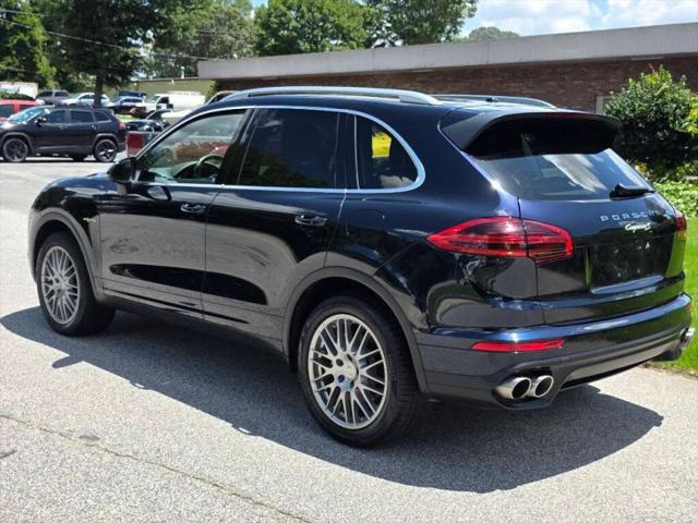 2017 Porsche Cayenne E-Hybrid S Platinum Edition
