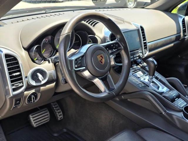 2017 Porsche Cayenne E-Hybrid S Platinum Edition
