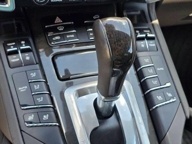 2017 Porsche Cayenne E-Hybrid S Platinum Edition