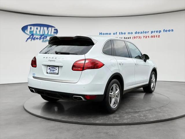 2014 Porsche Cayenne Platinum Edition