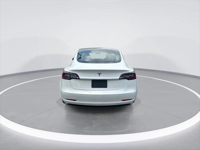 2021 Tesla Model 3 Standard Range Plus Rear-Wheel Drive