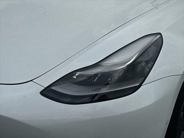 2021 Tesla Model 3 Standard Range Plus Rear-Wheel Drive