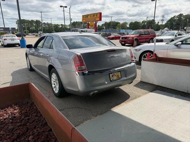 2013 Chrysler 300 Motown