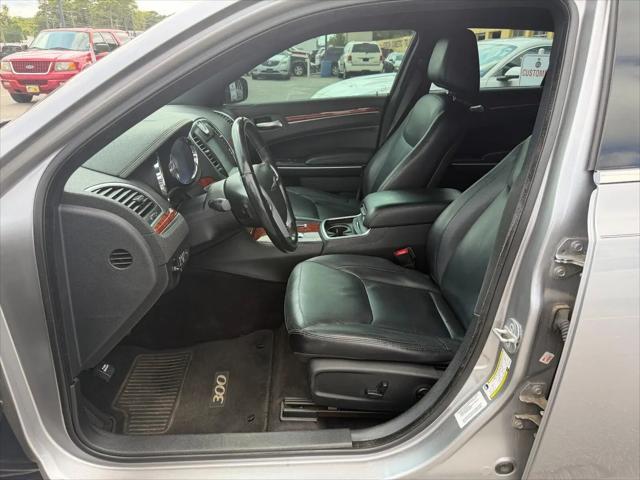 2013 Chrysler 300 Motown