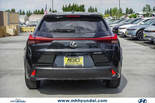 2019 Lexus UX 200 UX 200