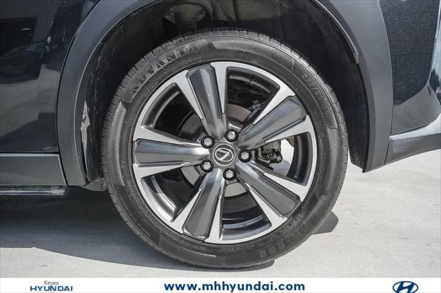 2019 Lexus UX 200 UX 200