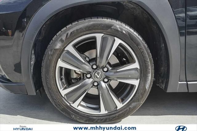 2019 Lexus UX 200 UX 200