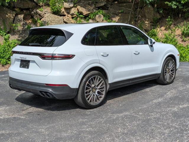2023 Porsche Cayenne S Platinum Edition
