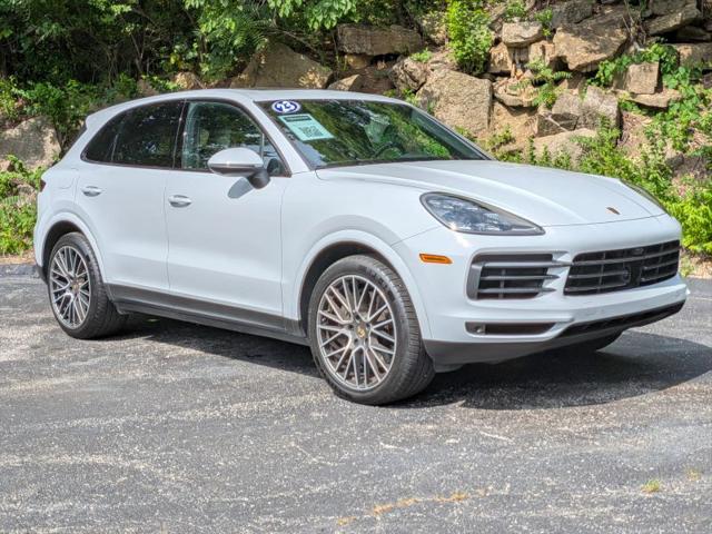 2023 Porsche Cayenne S Platinum Edition