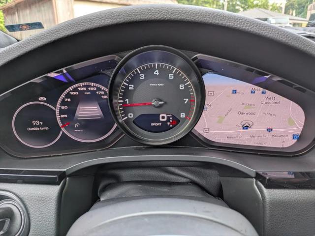 2023 Porsche Cayenne S Platinum Edition