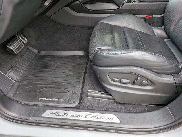 2023 Porsche Cayenne S Platinum Edition