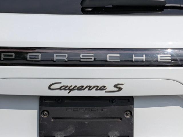 2023 Porsche Cayenne S Platinum Edition