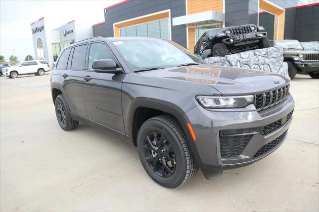 2026 Jeep Grand Cherokee Altitude 4x4 for sale in Shawnee, OK