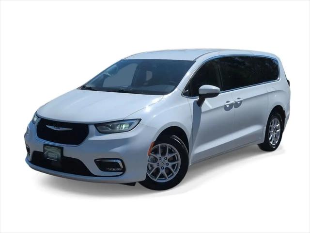 2023 Chrysler Pacifica Touring L for sale in Oregon City, OR