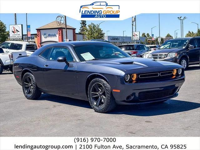 2016 Dodge Challenger SXT