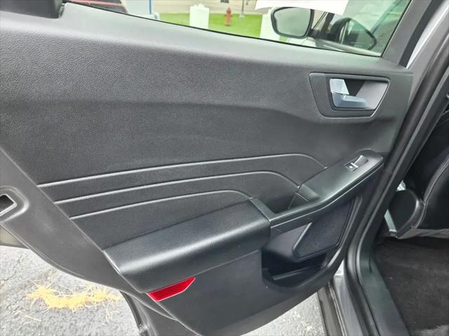 2025 Ford Escape ST-Line Select