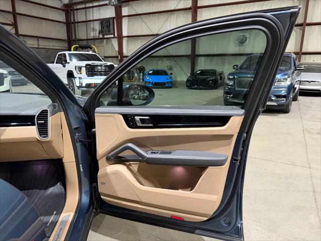 2019 Porsche Cayenne Cayenne