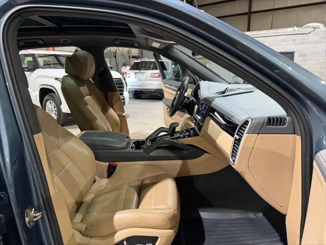 2019 Porsche Cayenne Cayenne
