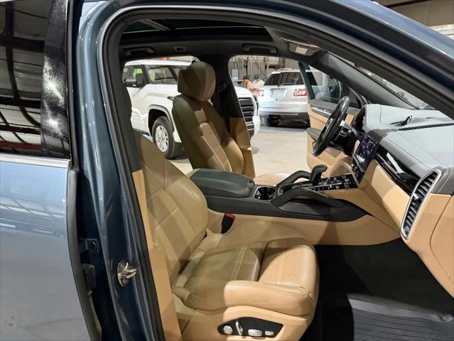 2019 Porsche Cayenne Cayenne