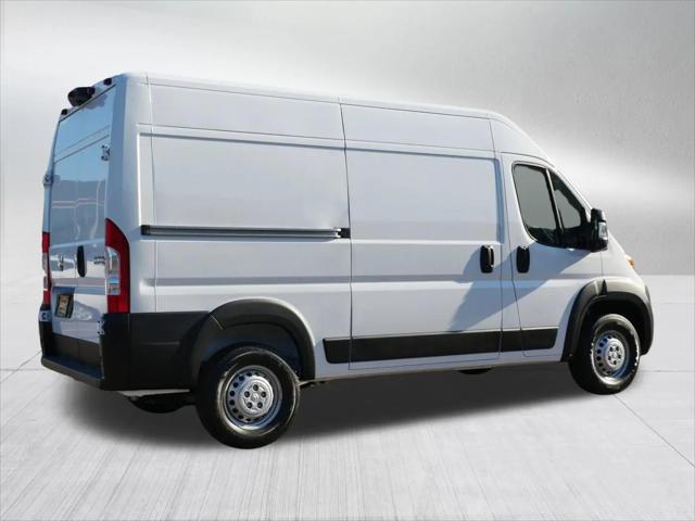 2026 Ram ProMaster 2500 Cargo Van Tradesman High Roof 136 WB w/Pass Seat