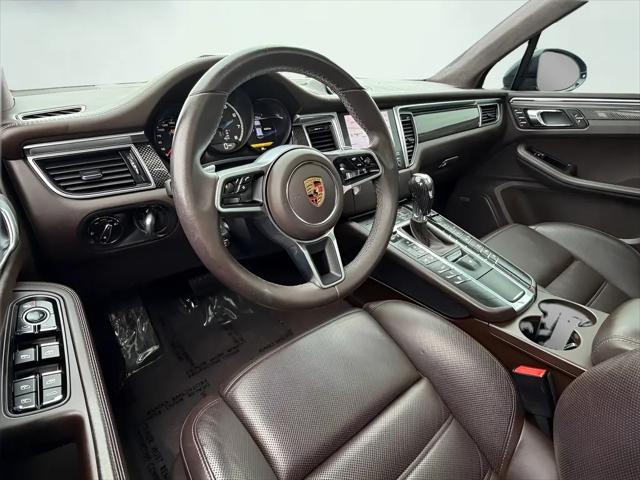2017 Porsche Macan Turbo