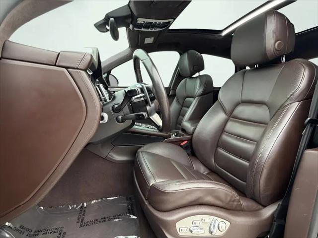2017 Porsche Macan Turbo