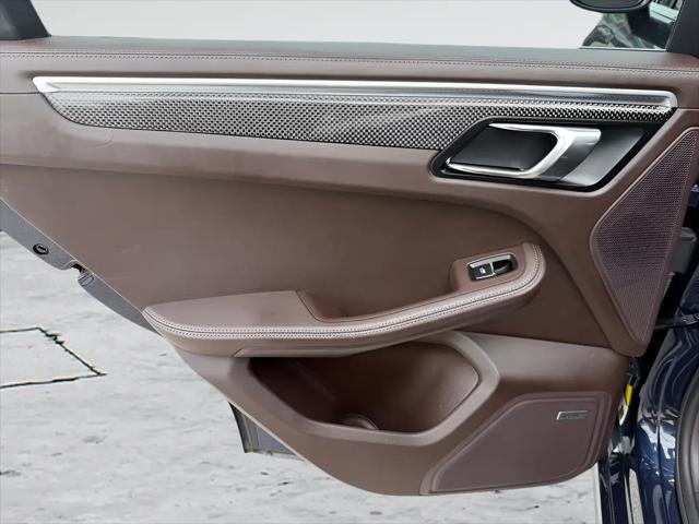 2017 Porsche Macan Turbo